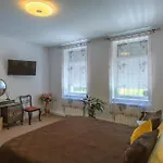 Nobless Boutique Брашов
