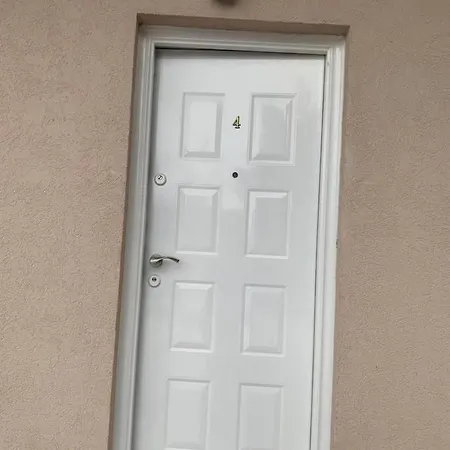 דירה Nobless Boutique בראשוב