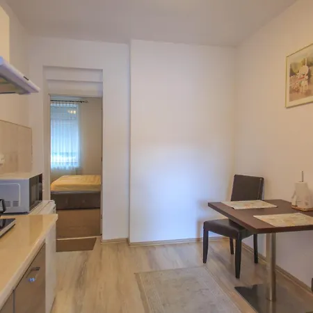 Nobless Boutique Apartment