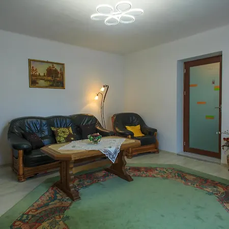 Lägenhet Nobless Boutique Braşov