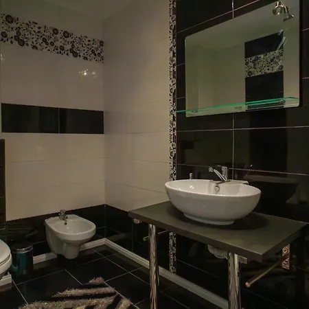 Nobless Boutique Apartment *