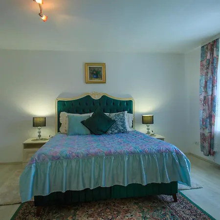 Nobless Boutique * Brasov