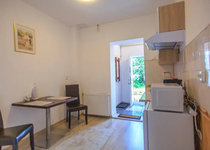 Nobless Boutique アパート